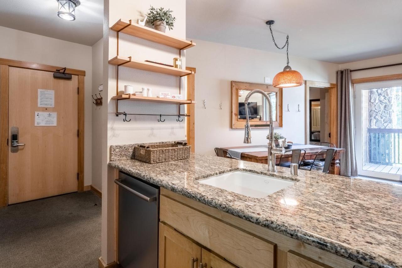 Ski In Ski Out Juniper Springs Lodge #351 Luxury Slope-Side 2 Bedrm 2 Bath End Unit! Mammoth Lakes Esterno foto